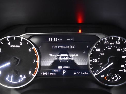 Used 2021 Nissan Rogue SV AWD/4WD image 27