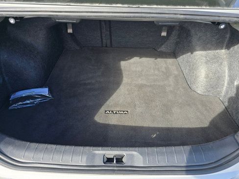 Used 2023 Nissan Altima 2.5 SV image 18