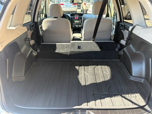 Used 2014 Subaru Forester 2.5i Premium w/ All-Weather Package AWD/4WD image 18