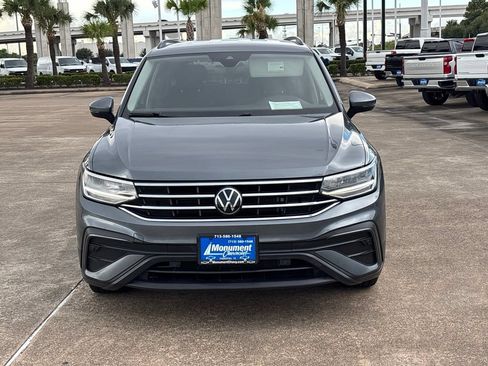 Used 2024 Volkswagen Tiguan S FWD image 2