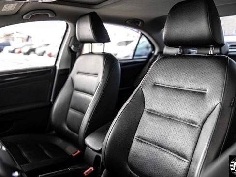 Used 2015 Volkswagen Jetta TDI SEL image 18