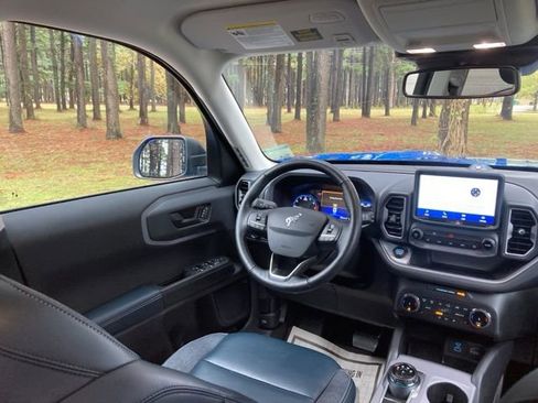 Used 2022 Ford Bronco Sport Outer Banks w/ Tech Package image 25