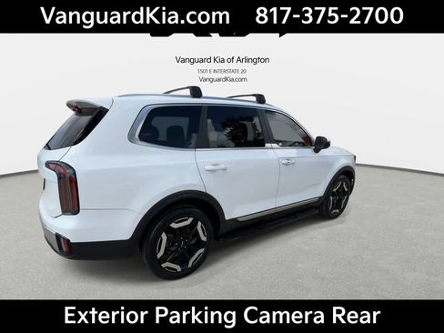 Certified 2024 Kia Telluride EX w/ EX Captain's Chair Package FWD image 9