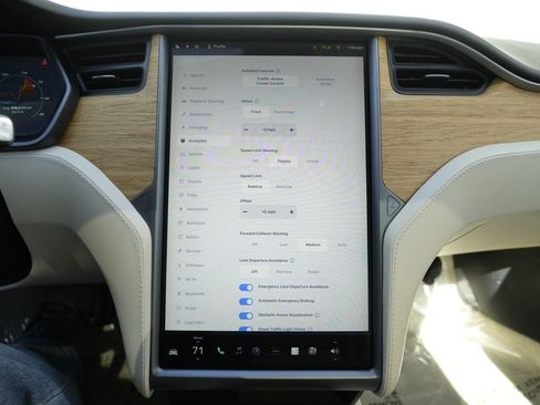 Used 2018 Tesla Model S 100D image 53