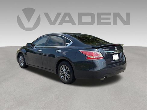 Used 2015 Nissan Altima 2.5 S w/ Special Edition Package FWD image 18