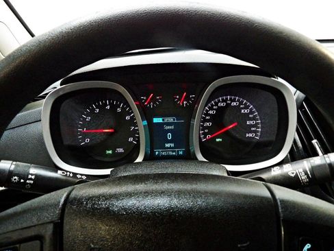 Used 2015 Chevrolet Equinox LS FWD image 15