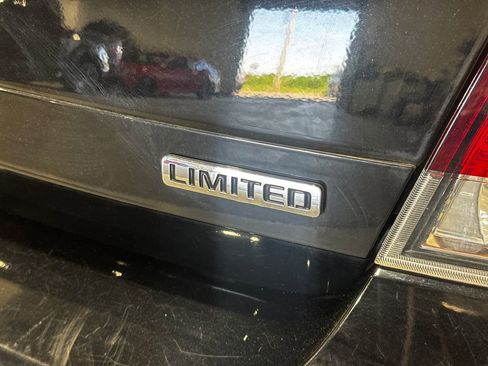 Used 2014 Chevrolet Impala LT w/ LT Sunroof Package FWD image 26