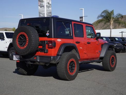 Used 2024 Jeep Wrangler Unlimited image 4