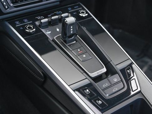 Used 2024 Porsche 911 Turbo image 30