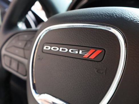 Used 2022 Dodge Durango R/T w/ Blacktop Package image 28