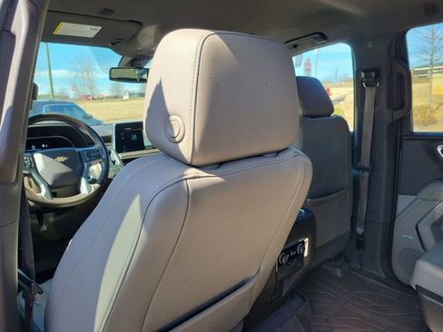 Used 2022 Chevrolet Tahoe LT RWD image 13