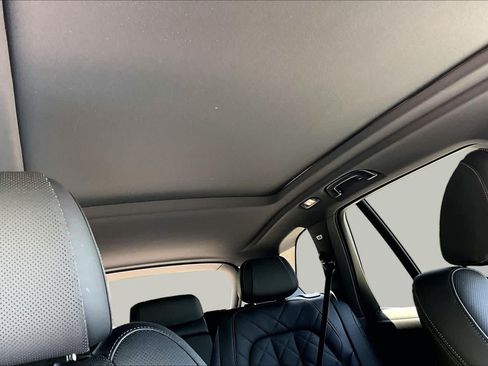 Used 2026 BMW X5 xDrive40i AWD/4WD image 14