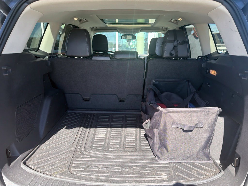 Used 2019 Ford Escape Titanium AWD/4WD image 13