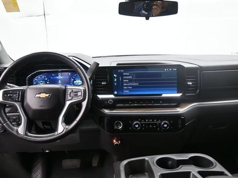 Used 2023 Chevrolet Silverado 1500 LT RWD image 14