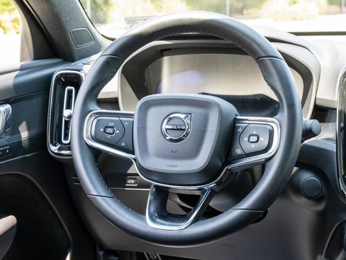 Used 2023 Volvo C40 P8 Recharge Plus AWD/4WD image 23