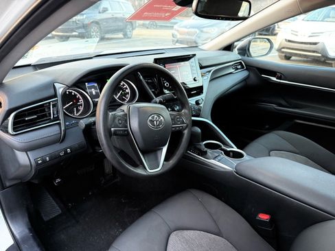 Used 2024 Toyota Camry LE w/ Convenience Package image 12