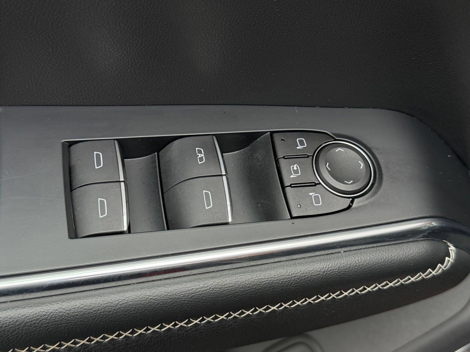Used 2024 GMC Acadia Denali w/ Super Cruise Package AWD/4WD image 35