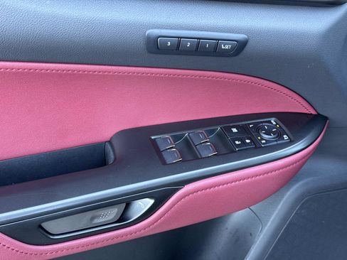 Certified 2025 Lexus NX 250 FWD w/ Premium Package image 20