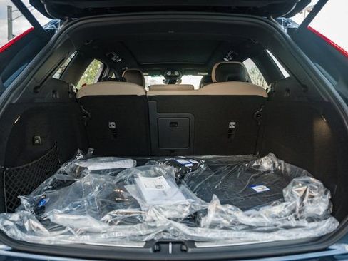 New 2026 Volvo XC60 T8 Plus w/ Protection Package Premier image 9