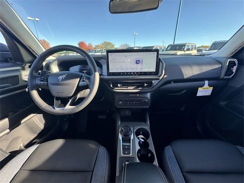 New 2025 Ford Bronco Sport Outer Banks w/ Outer Banks Tech Package+ image 21