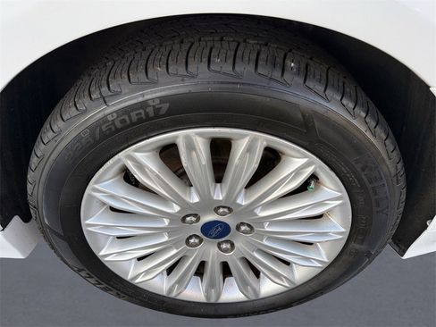 Used 2013 Ford Fusion Energi Titanium image 9