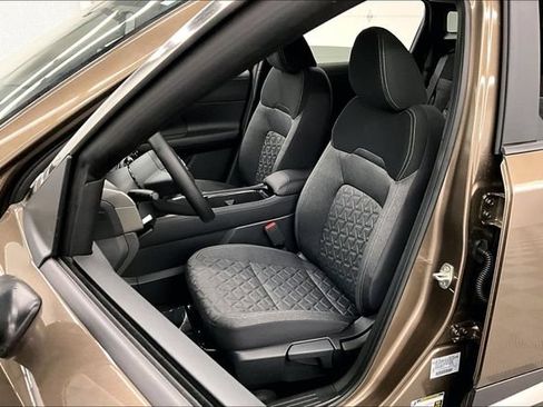 New 2026 Nissan Kicks SV w/ Cold Weather Package FWD image 10