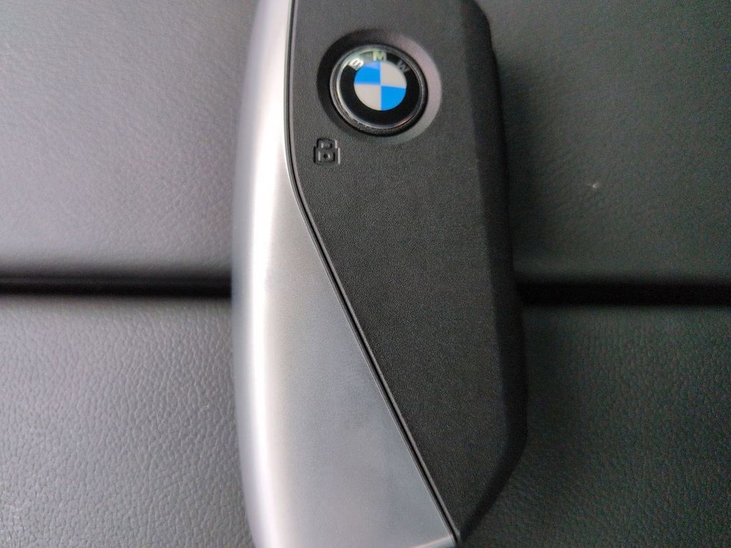 New 2026 BMW X5 xDrive40i w/ Executive Package AWD/4WD image 30