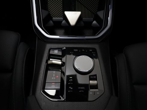 New 2025 BMW X3 xDrive30i w/ Premium Package image 12