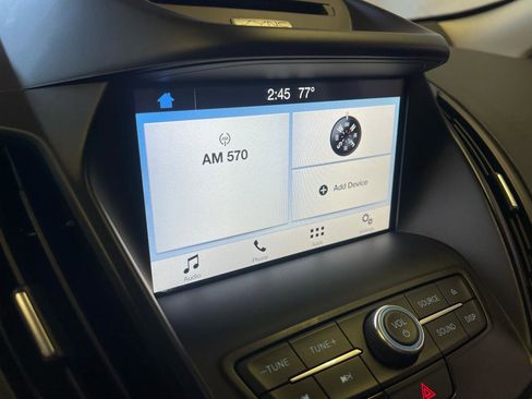 Used 2017 Ford Escape SE w/ Equipment Group 201A image 30