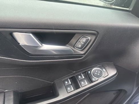 Used 2025 Ford Escape ST-Line image 11