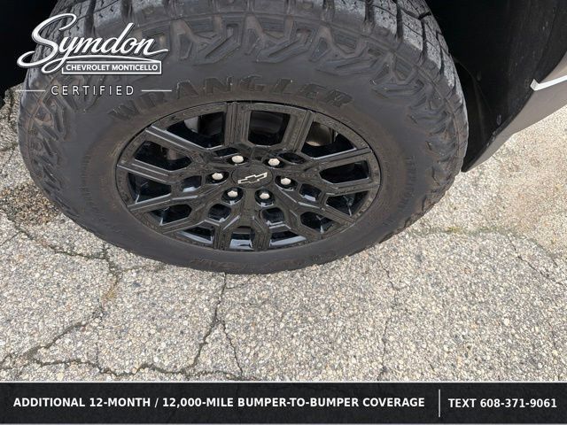 Used 2025 Chevrolet Colorado Trail Boss AWD/4WD image 20