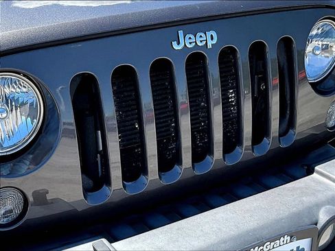 Used 2016 Jeep Wrangler Unlimited Sport w/ Quick Order Package 24S AWD/4WD image 32