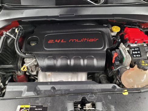 Used 2019 Jeep Compass Latitude FWD image 30