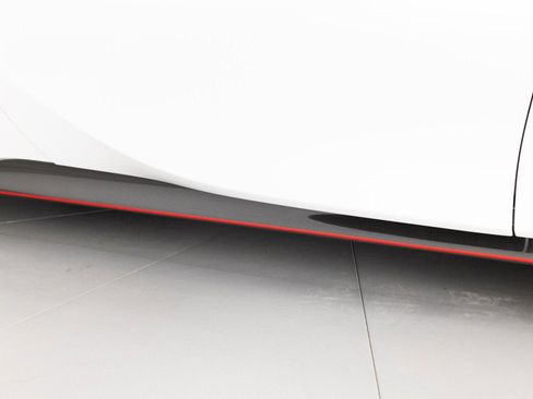 Certified 2022 Ferrari SF90 Spider image 37