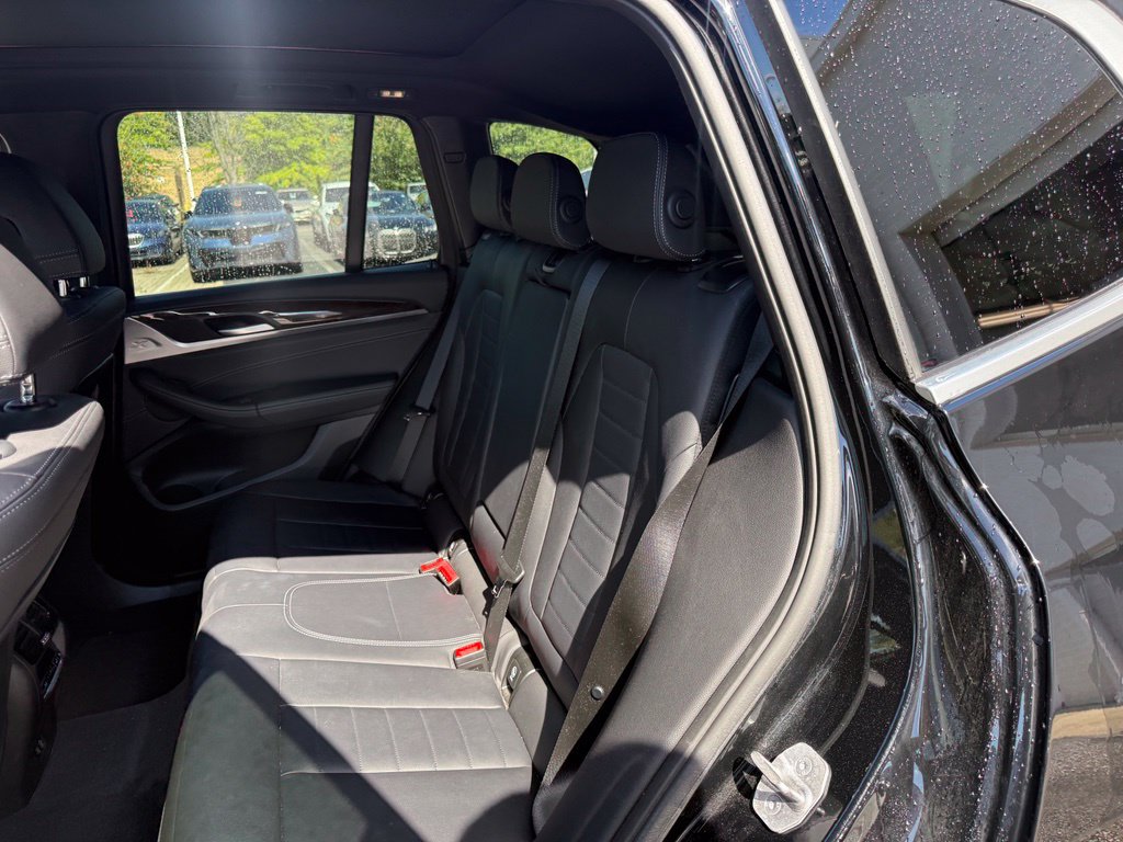 Used 2023 BMW X3 xDrive30i w/ Premium Package w/ZPA AWD/4WD image 12