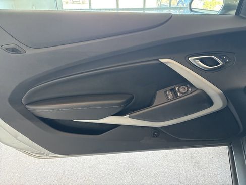 Used 2023 Chevrolet Camaro LT image 6