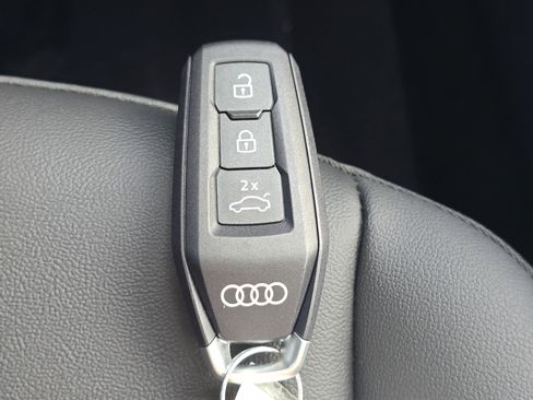 New 2025 Audi Q5 Premium Plus image 27