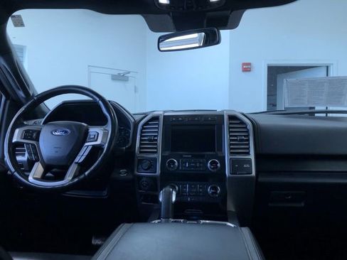 Used 2019 Ford F150 Platinum w/ Equipment Group 701A Luxury image 12