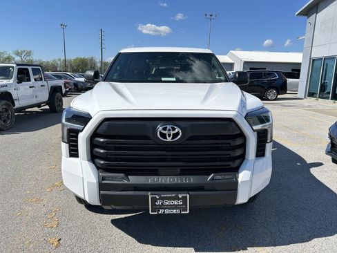 Used 2025 Toyota Tundra SR5 w/ SR5 Premium Package image 7