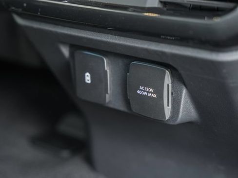 Used 2022 Ford F150 XLT w/ Equipment Group 302A High AWD/4WD image 44