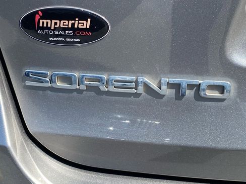 Used 2019 Kia Sorento EX image 10