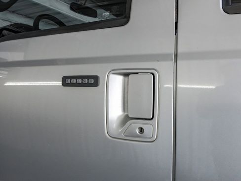 Used 2012 Ford F250 Lariat w/ Lariat Ultimate Pkg image 41