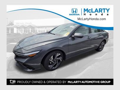 Used 2024 Hyundai Elantra Limited