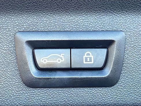 Used 2018 BMW X3 xDrive30i image 13