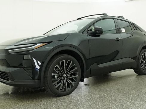 New 2026 Toyota C-HR AWD/4WD image 17