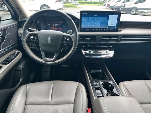 Used 2025 Lincoln Corsair Grand Touring w/ Equipment Group 301A AWD/4WD image 21