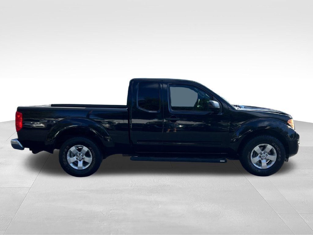 Used 2012 Nissan Frontier SV RWD image 4