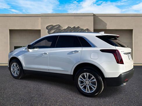New 2026 Cadillac XT5 Luxury w/ LPO, Premium Carpet Package image 5