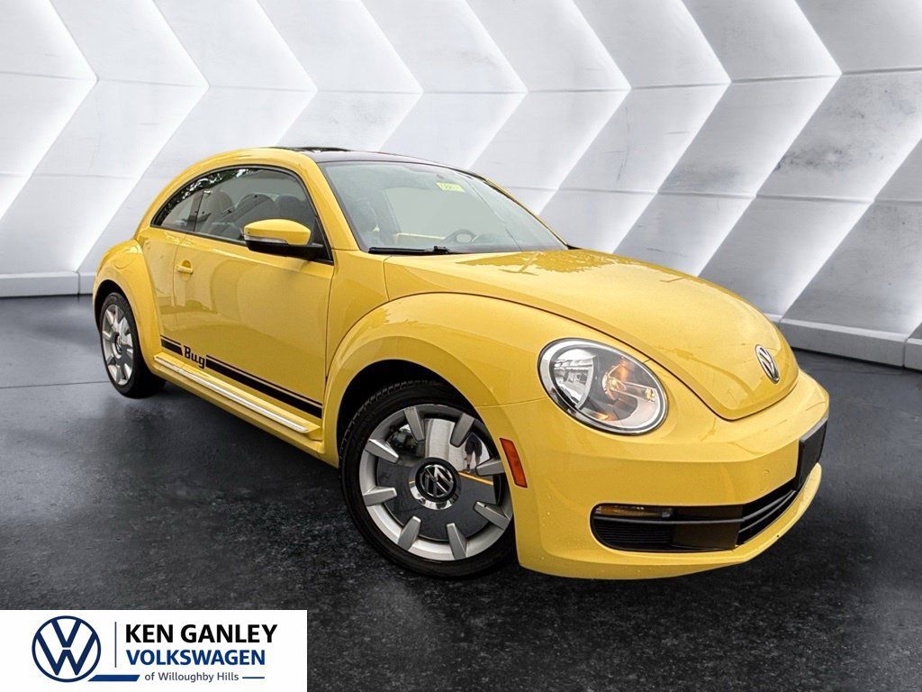 Used 2012 Volkswagen Beetle 2.5 FWD image 5