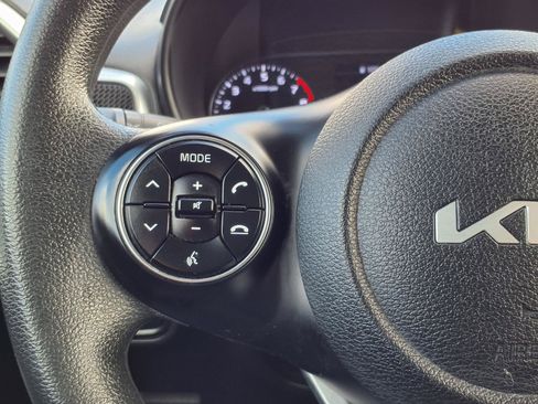 Used 2022 Kia Soul LX w/ Technology Package FWD image 15
